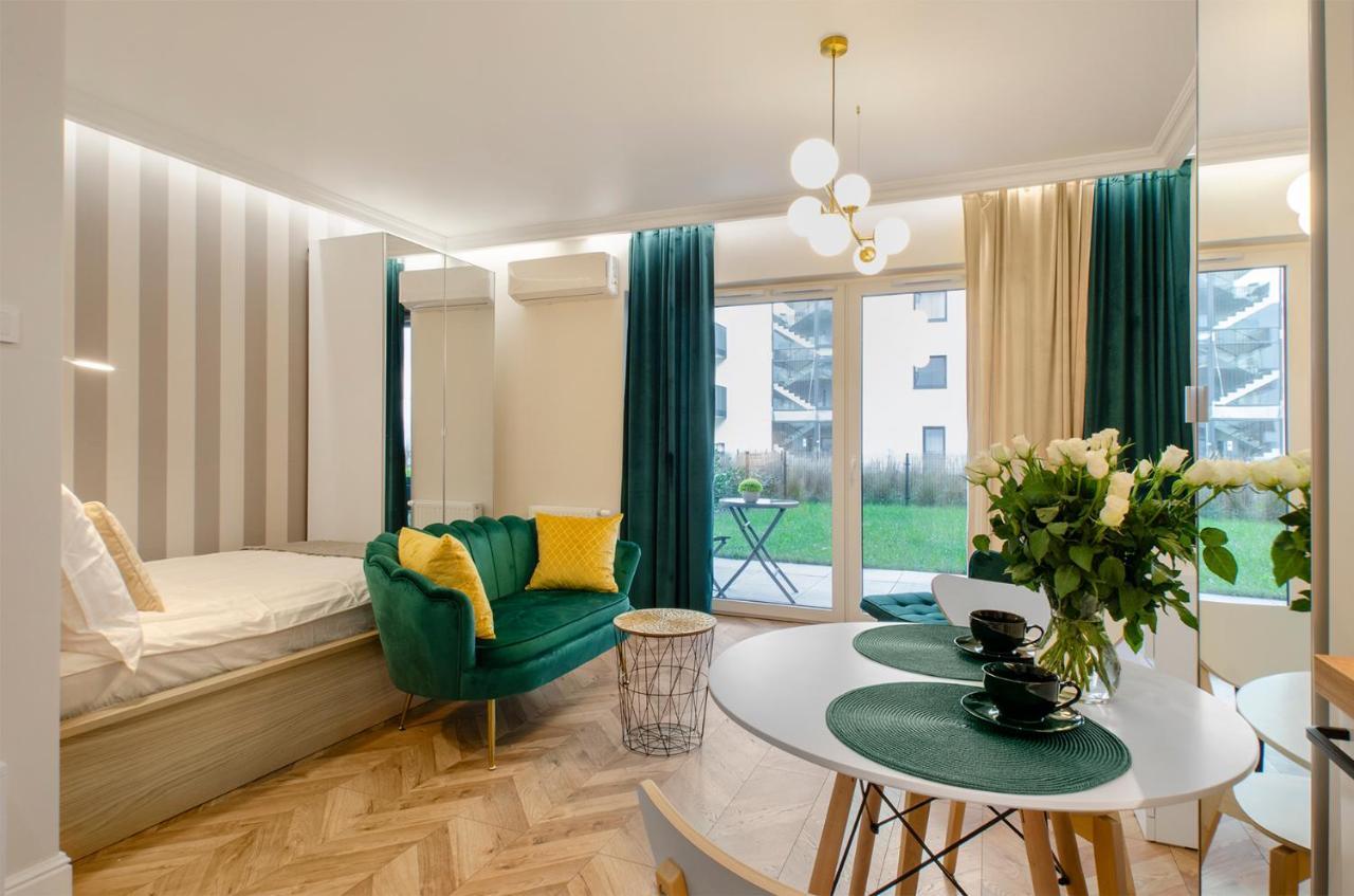 Sky Home- Green Apartament -Manufaktura, Bezplatny Parking, Klimatyzacja, Dostep Na Kod Łódź Buitenkant foto