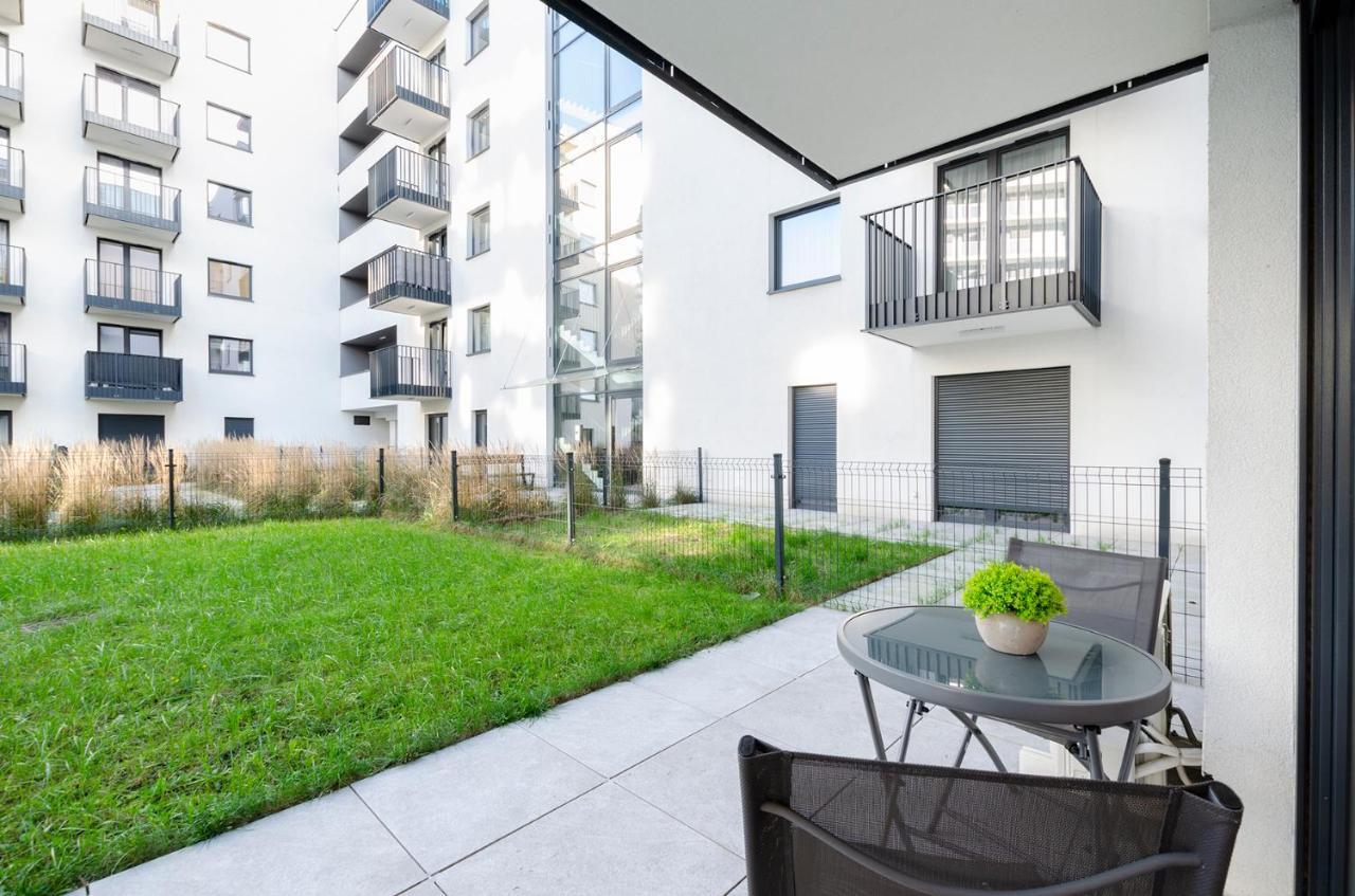 Sky Home- Green Apartament -Manufaktura, Bezplatny Parking, Klimatyzacja, Dostep Na Kod Łódź Buitenkant foto
